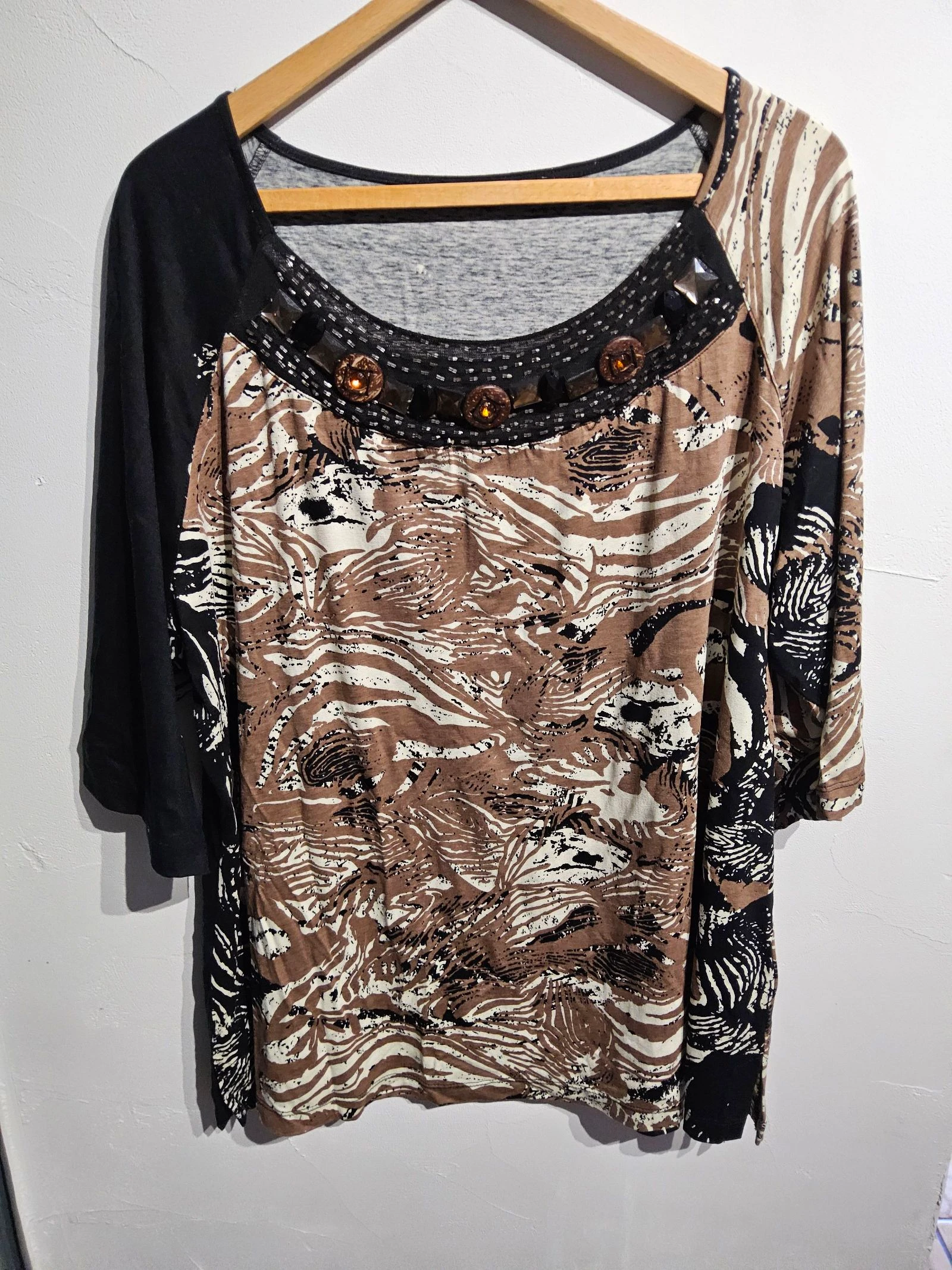Tunique Alain Weiz imprimée marron/noir – Grande taille – Viscose & élasthanne